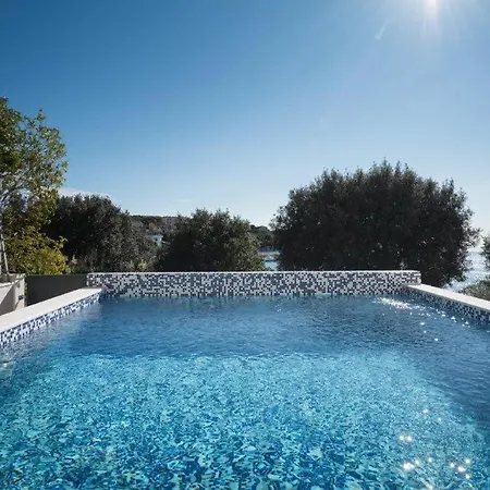 Bonelli Villa *