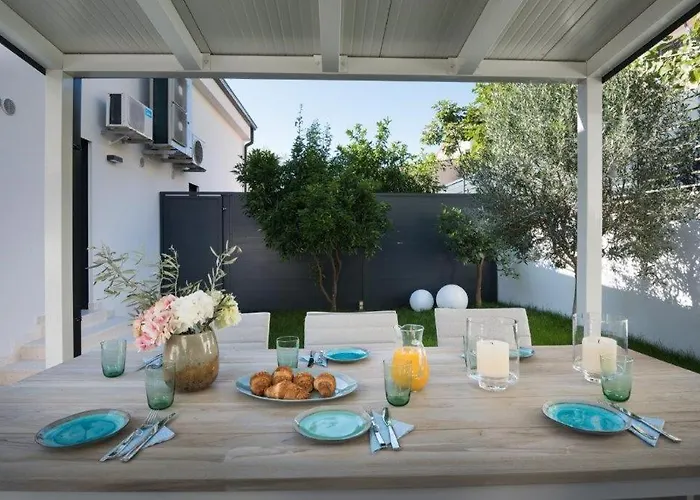 Vila Bonelli Pjescana Uvala