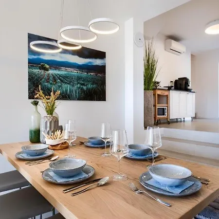 Bonelli 普耶斯察纳乌瓦拉