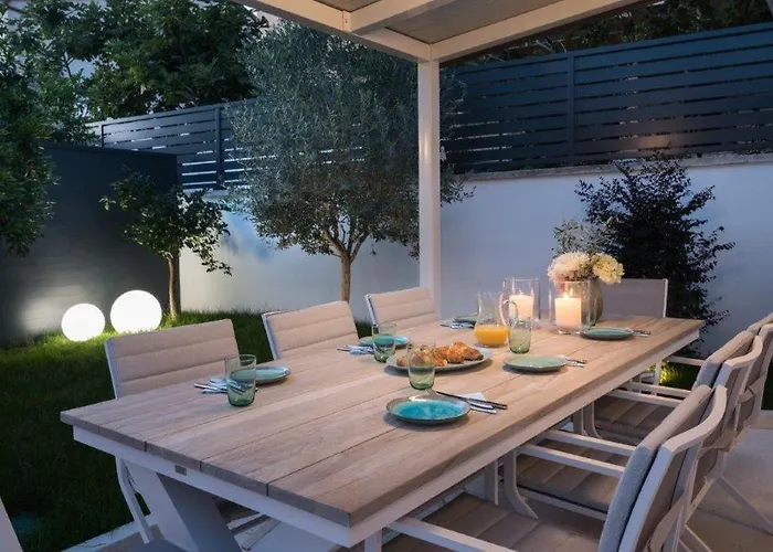 Bonelli Villa Pjescana Uvala