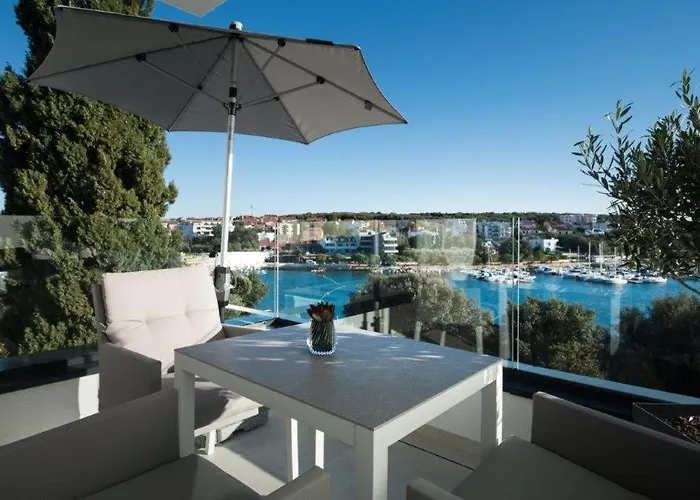 Bonelli * Pjescana Uvala